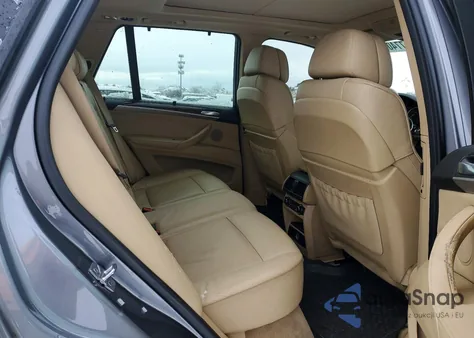 2010 BMW X5 xDrive30I z USA, uszkodzony, nr VIN 5UXFE4C52AL279735